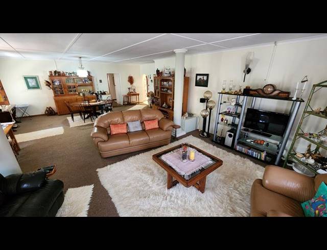 4 BEDROOM HOUSE FOR SALE IN NOORSEKLOOF